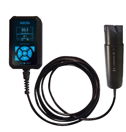 Handheld sludge blanket detection for sludge detection for the detection of sludge in sewage plant decanters and septic tanks